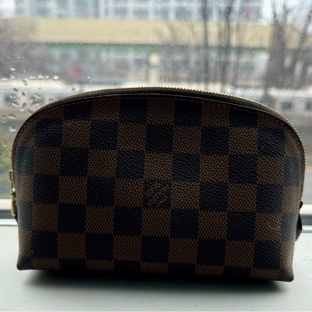 Louis Vuitton Cosmetic Pouch Damier Ebene PM Size